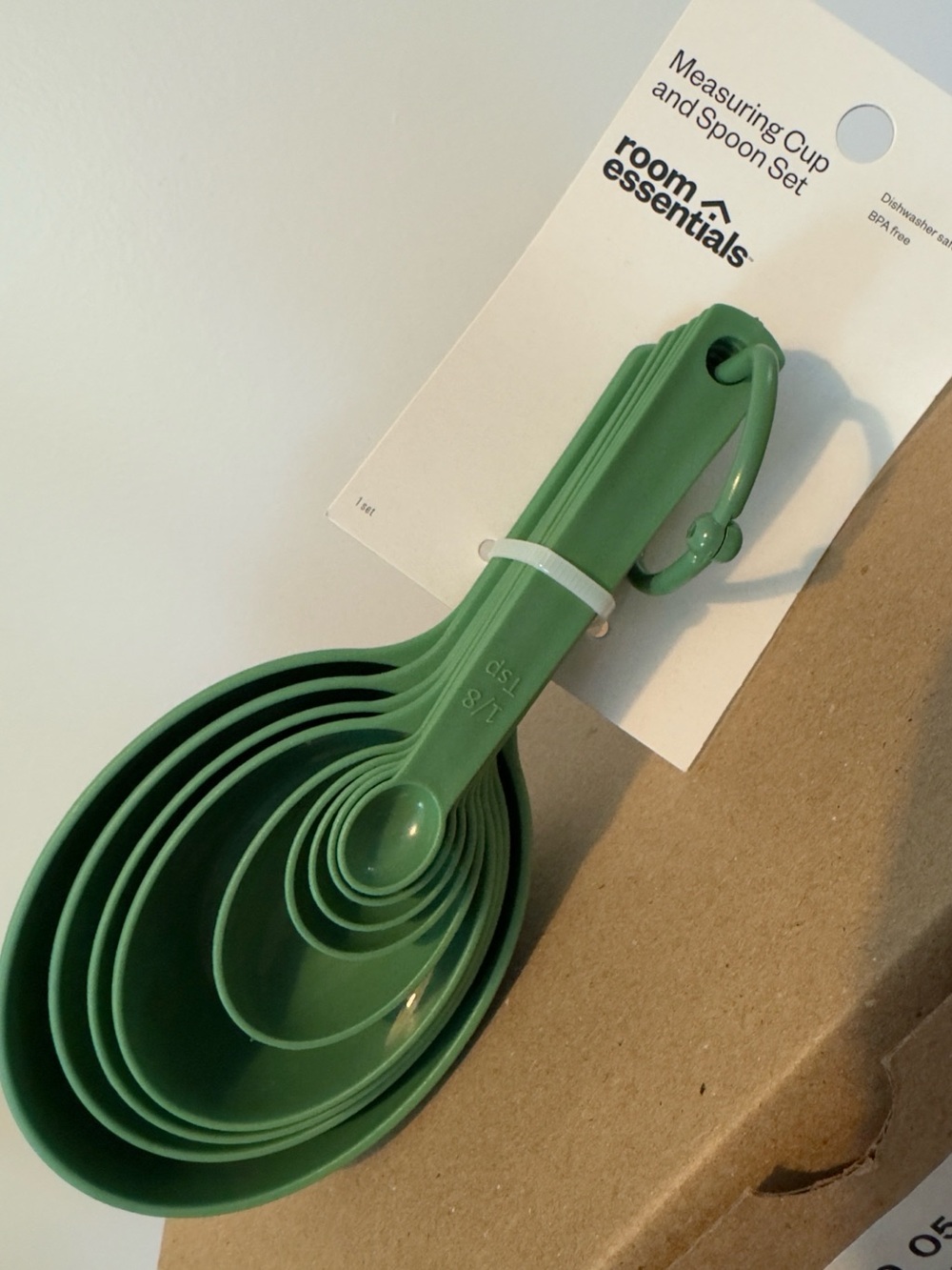 NWT BOX OF FOUR 9pc Set Room Essentials Green Nested Measuring Cups & Spoons